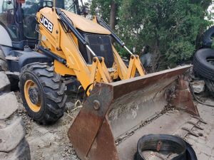 2020 modelo JCB 3CX retroexcavadora 95% usado 8 toneladas 75KW motor bomba Retro cargador precio bajo Shanghai China JCB 4CX/420F venta - Product Image 3