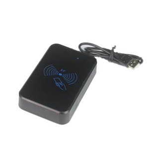 Lecteur de cartes UHF RFID USB Desktop EPC GEN2 avec SDK gratuit (SW2900) - Product Image 2