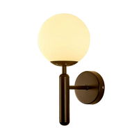 Lampe murale LED en verre de style américain, moderne, simple, créative et personnalisée, pour chambre, salon, couloir, tête de lit, luxe léger