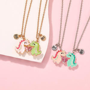Женское ожерелье с золотым динозавром - Product Image 5