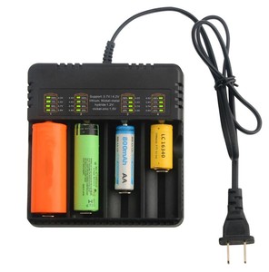 Caricabatterie Universale a 4 Slot per Batterie al Litio 18650/26650 con Avvio a Zero Volto per Microfoni e Fotocamere - Product Image 1