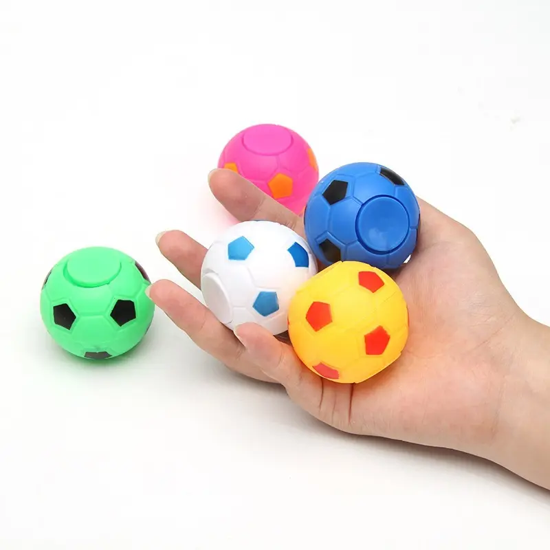 Fun New style Plastic Fidget Toy 2022 World Cup Mini Soccer Finger Hand Spinner For Kids Relief Small Toy For Vending