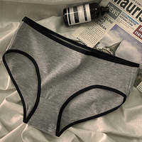 Culottes Sexy et Magnifiques pour Femme, Vêtement Intérieur Taille Moyenne en Coton Noir et Blanc, Type Slip Féminin, Vente Chaude