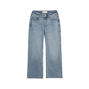 Jeans vintage amples et décontractés pour femmes avec ourlet brut, poches et construction en denim riche en coton respirant - Product Image 4