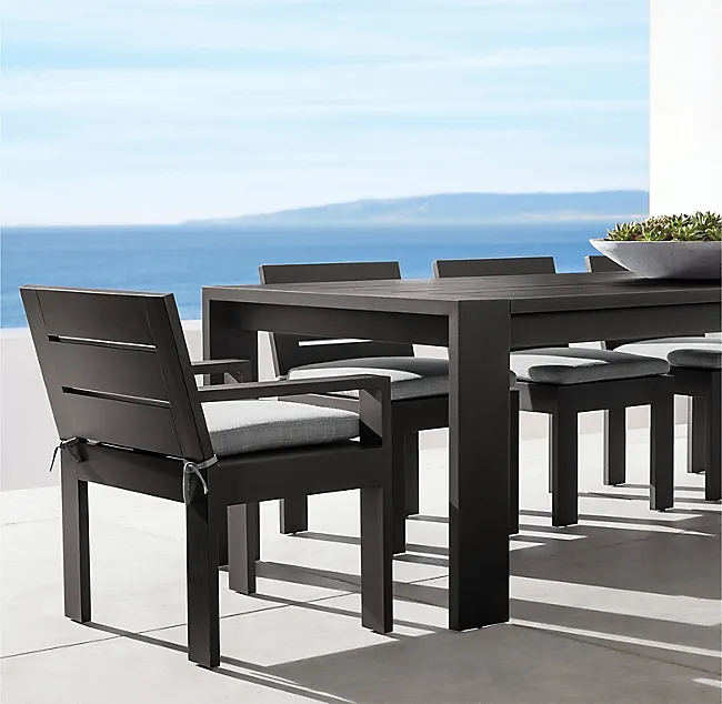 Hot Sale Marbella Aluminium Buitentafel En Stoelen Hotel Luxe Black Metal Tuinmeubilair Aluminium Buiten Dineren Set