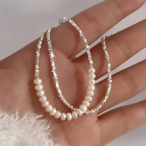 Collier en argent pur S925 avec quatre perles synthétiques, design élégant et chaîne de clavicule, ensemble de bijoux fins Y00137 - Product Image 3