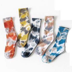 Personnalisé Hommes Femmes Robes d'été Tye Die Chaussettes Unisexe Tie Dye <span class=keywords><strong>Skate</strong></span> Hippy Chaussettes personnalisées Chaussettes Tie-dye Vente en gros - Product Image 4