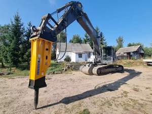 SOOSAN SB70 BOX TYPE Disjoncteur hydraulique disponible caractéristiques standard ciseau tuyau boîte à outils cylindre d'azote douze mois de garantie - Product Image 4