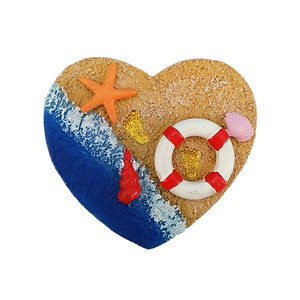 Magnete per Frigorifero a Forma di Cuore in Resina Serie Oceano, Dipinto a Mano con Faro, Stella Marina e Conchiglia, Souvenir Turistico - Product Image 5