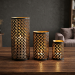 เชิงเทียนเหล็กตัดลายต้นคริสต์มาสทำมือ Sonnet Decor รุ่น 2099 ชุด 3 ชิ้น ทนความร้อน พิมพ์ลายดิจิตอล 1 สี สำหรับตกแต่งบ้าน - Product Image 1