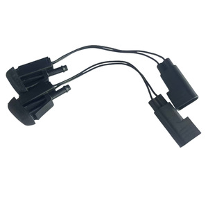 Boquillas de Limpiaparabrisas para Ford Mondeo S-Max 5306426, Boquillas Inyectoras Mecánicas de Plástico para Repuestos de Automóviles - Product Image 1