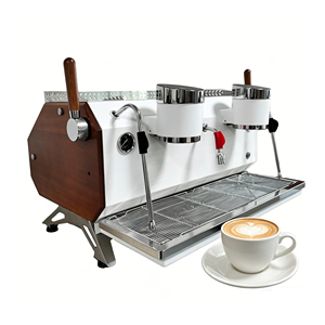 Machine à expresso semi-automatique professionnelle à double tête et quatre chaudières avec fonction de verrouillage de la température pour les chaînes de cafés - Product Image 3
