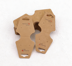 Cartes de vœux personnalisées avec logos, étiquettes suspendues pour bijoux et boucles d'oreilles, cartes en papier kraft, estampage à chaud, perforation, impression flexographique - Product Image 3