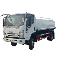 Camion-citerne Isuzu KV100 5m³ 6m³ 4x4 à 6 roues avec pulvérisateur d'eau pour le transport et l'arrosage, à vendre