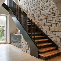 Escaliers métalliques préfabriqués en bois de conception moderne personnalisée, droits ou incurvés pour villa, appartement, hôtel