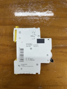 Mini <span class=keywords><strong>disjoncteur</strong></span> intelligent iK60N ic60n MCB 1 pôle 1 ampli pour la maison - Product Image 4