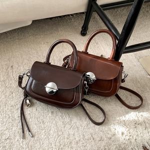 Bolsos de Diseñador de Lujo 2025 para Mujer, Bolso de Mano Pequeño de PU de Alta Calidad con Correas Elegantes, Nuevos Bolsos Cruzados de Moda para Oficina - Product Image 5