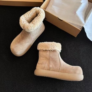 Botas de nieve de gamuza hasta media pantorrilla, forradas con lana suave, suela gruesa, informales para invierno, para mujer. - Product Image 2