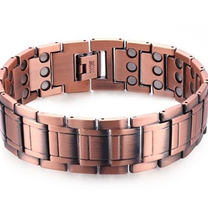 Pulsera Deportiva Magnética Terapéutica con Patrón Geométrico para Hombre, Versión Ancha, Completamente Magnética, de Cobre Rojo, para la Salud - Product Image 1