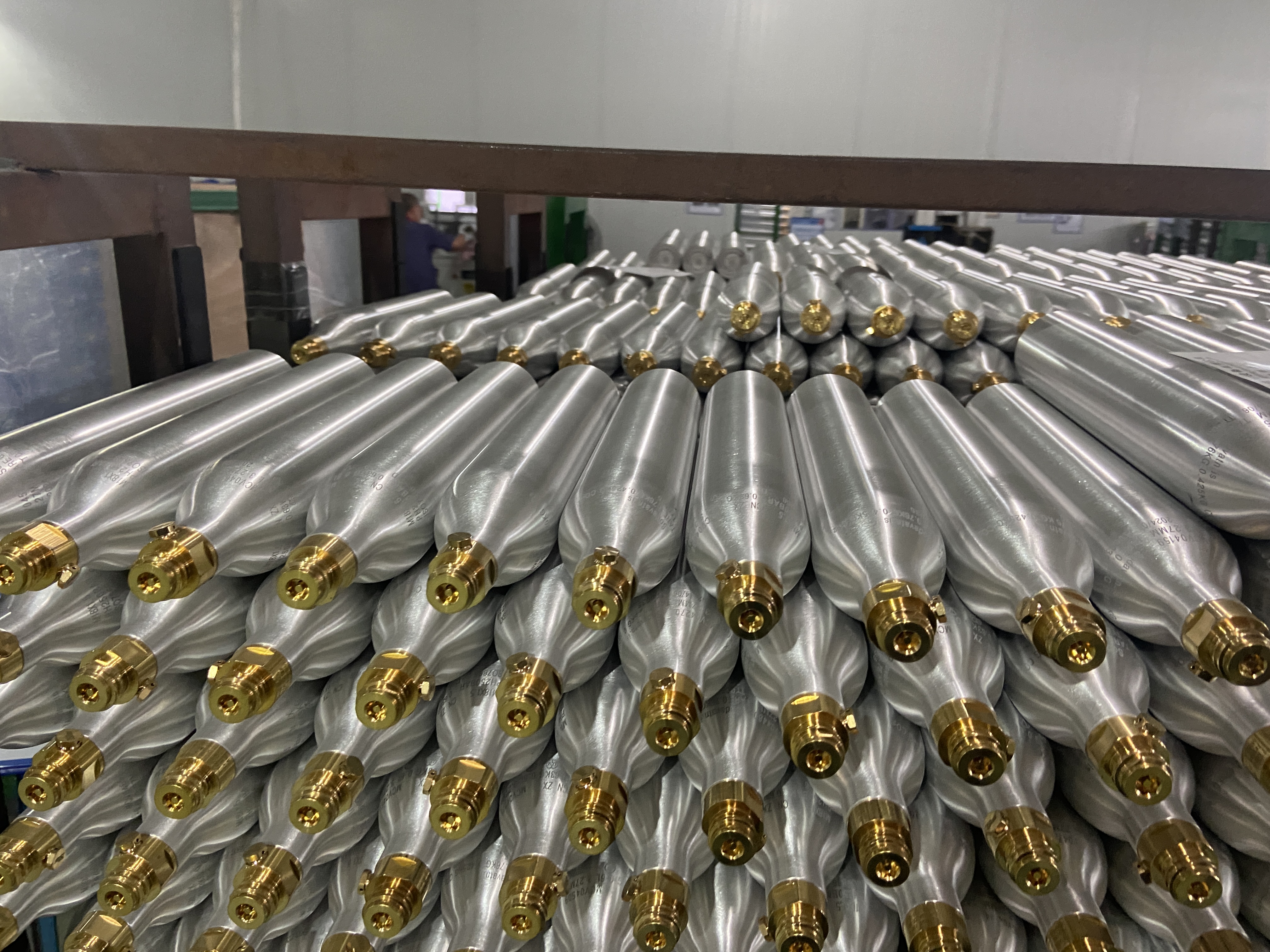 0.6L CO2 Cylinder for Carbonator - High Pressure Gas Tank