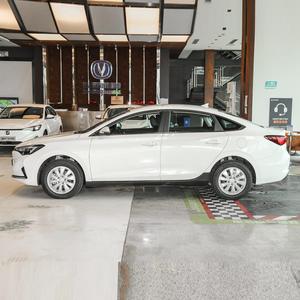 Changan EADO EV 460 2019, Auto Eléctrico de Nueva Energía, Volante a la Izquierda, Cuero Oscuro, R17, Usado, en Venta - Product Image 4