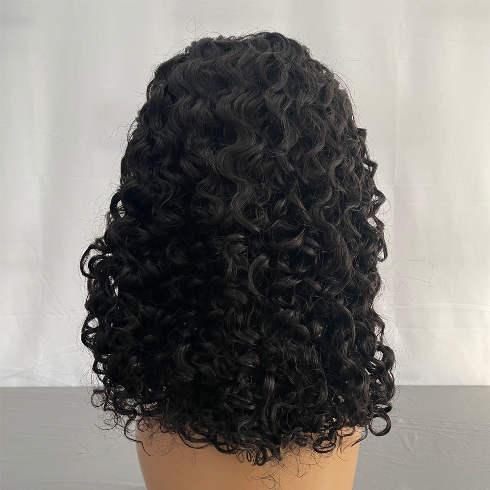 บ๊อบหยิก