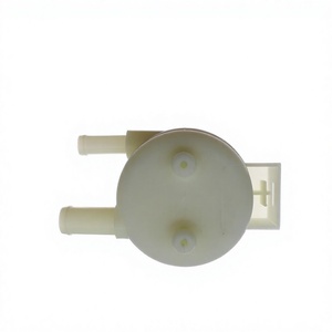 Réservoir de liquide de direction assistée 57176-38000 pour Hyundai Sonata Kia Optima en plastique - Product Image 4