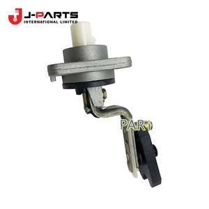 Capteur de niveau d'huile moteur pour Toyota HIACE KCH10 Granvia 2000-2002 OE 89491-26121 8949126121 - Product Image 1