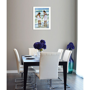 HMS สาวสองคนที่ชายหาด1ศิลปะผนังกรอบสีขาว - Product Image 4