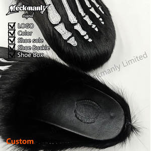 Pantuflas de Felpa Personalizadas con Bordado, Sandalias Cálidas para Hombre - Product Image 4