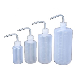 Wholesale 150ml 250ml 500ml 1000ml <b>Squeeze</b> Elbow Flushing <b>Bottle</b> <b>Plastic</b> Washing <b>Bottle</b> With Tick Mark - Product Image 1