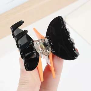 Divertida y Nueva Horquilla <span class=keywords><strong>de</strong></span> Mariposa <span class=keywords><strong>de</strong></span> Acrílico con Diseño <span class=keywords><strong>de</strong></span> Patchwork, Pinza <span class=keywords><strong>de</strong></span> Pelo Decorativa con Simulación <span class=keywords><strong>de</strong></span> Animal <span class=keywords><strong>de</strong></span> Acrílico - Product Image 3