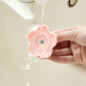 Crochets muraux puissants en plastique coloré pour accessoires de salle de bain, ventouses murales pour serviettes et vêtements - Product Image 6