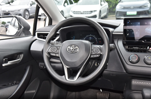 <span class=keywords><strong>Precio</strong></span> Económico 2023 Sedán Automático Híbrido Inteligente de Doble Motor para <span class=keywords><strong>Corolla</strong></span> con Neumáticos R15, Volante a la Izquierda, Asientos Oscuros, Luces LED Traseras - Product Image 6