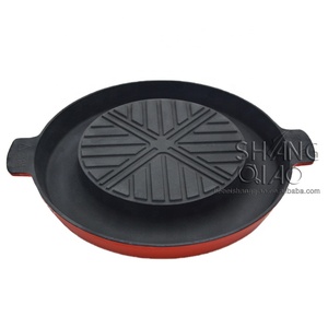 Halal <span class=keywords><strong>Mookata</strong></span> จานทรงกลม,หม้อไฟ <span class=keywords><strong>Mookata</strong></span> สำหรับย่างบาร์บีคิวสไตล์ไทยเหล็กหล่อสีดำกล่องเคลือบสีน้ำตาลหรือกล่องสีที่กำหนดเอง - Product Image 2