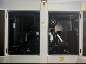 เครื่องกำเนิดไฟฟ้าฉุกเฉิน 110kva สำหรับเครื่องยนต์ 4BTA3.9-G13 แบบโครงเปิด เงียบพิเศษ สตาร์ทไฟฟ้า 3 เฟส Leroy-Somer - Product Image 5
