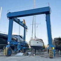 Grue de levage de bateau à roues entièrement articulées de 50T 100T 300T 500 tonnes, grue de levage de bateau marine, grue à portique