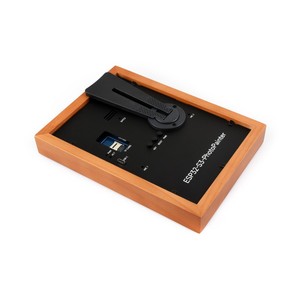 ESP32-S3-PhotoPainter Écran E-Paper couleur E6 de 7,3 pouces avec cadre photo en bois massif, autonomie ultra-longue, batterie en option - Product Image 4