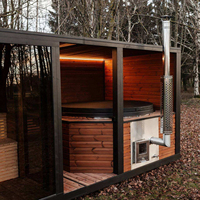 Sauna Luar Ruangan dan Bak Mandi Air Panas Kombinasi Sistem Pemanas Kayu Bakar Interior Kayu Premium Desain Kaca Depan Dua Bagian