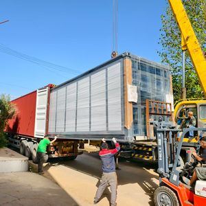 Maisons mobiles préfabriquées de luxe de 20 pieds et 40 pieds, maisons modernes détachables et extensibles en panneaux sandwich, balcon, terrasse, hôtel - Product Image 6