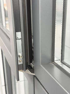 Système de fenêtre en aluminium à rupture de pont thermique Faermu FEM100 avec fonction de basculement et de <span class=keywords><strong>d</strong></span>érive vers l'intérieur pour immeuble de bureaux - Product Image 4