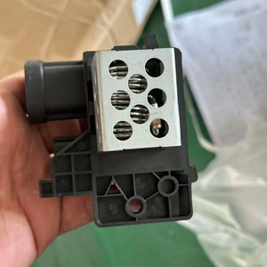 OEM 255503792R registre de ventilateur de refroidissement de radiateur automatique de qualité authentique pour <span class=keywords><strong>Dacia</strong></span> Logan Mcv II Renault clio IV - Product Image 1