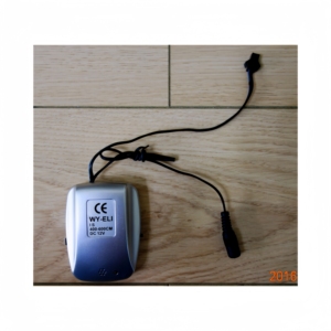 PYL PYL-EL-IS-D12W Inverter per Filo EL con Batteria 9V e Modalità Attivata dal Suono, Si Lampeggia a <span class=keywords><strong>Ritmo</strong></span> di Musica per Trascinare Fili fino a 0-12 Metri - Product Image 2
