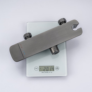 Ensemble de baignoire mural thermostatique en cuivre massif, style minimaliste moderne, trois étages, finition or brossé, robinet de douche simple - Product Image 5