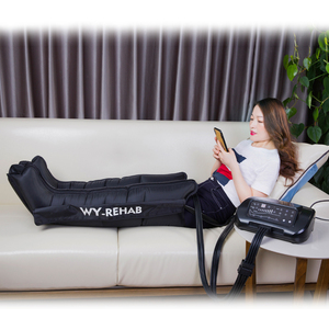 Masseur de jambes à compression d'air portable rechargeable pour la récupération sportive et la relaxation, avec 6 chambres, en vente, noir - Product Image 5