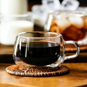 Fabricación <span class=keywords><strong>de</strong></span> vidrio <span class=keywords><strong>de</strong></span> doble pared resistente al calor con asa portátil transparente doble Tasse café vasos <span class=keywords><strong>de</strong></span> vidrio taza <span class=keywords><strong>de</strong></span> vidrio - Product Image 2