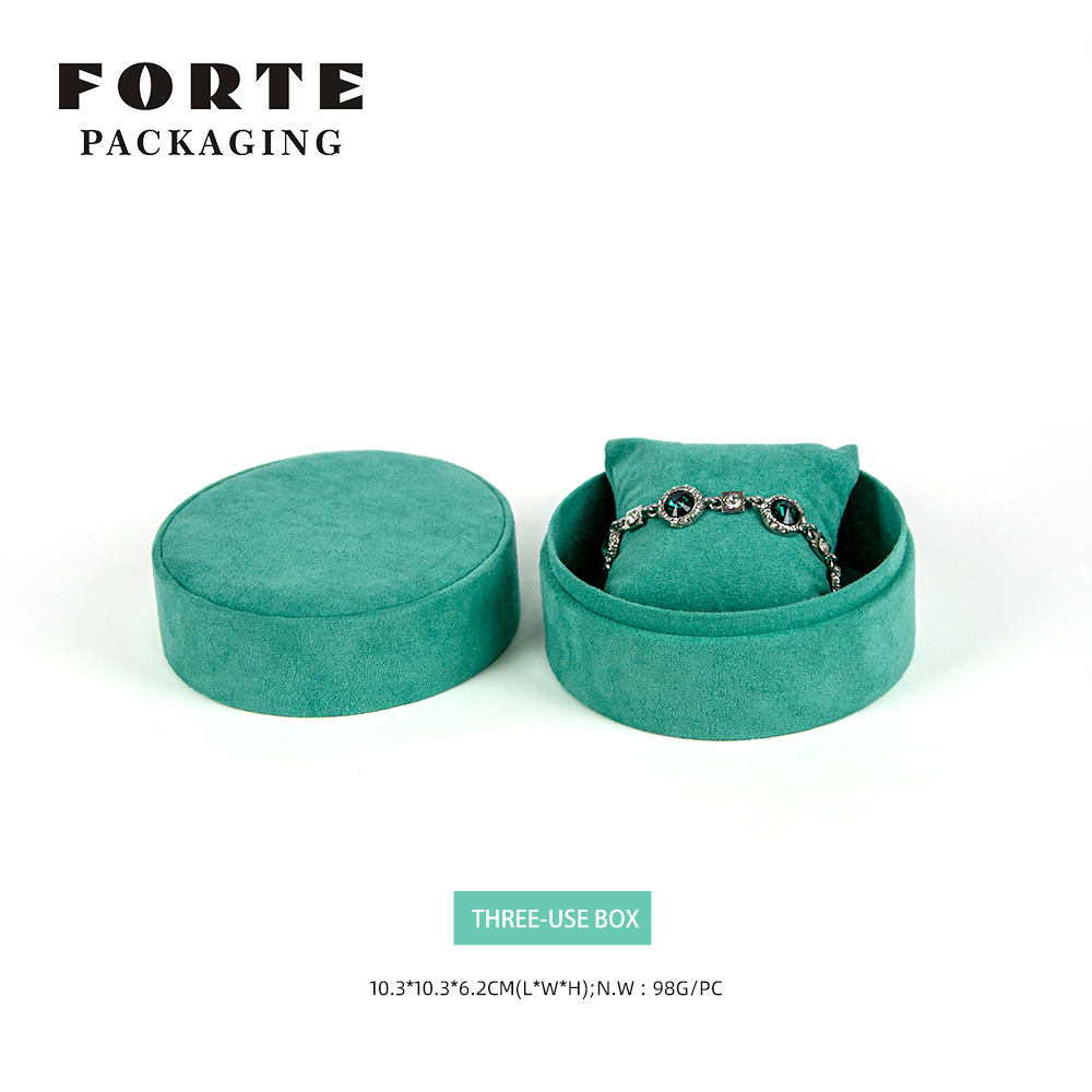 Trois boîte d'occasion