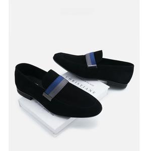 Chaussures de mariage pour hommes d'affaires haut de gamme, chaussures en cuir à enfiler, surface brillante, cuir de vachette pleine fleur, marche confortable, ne fatiguent pas les pieds - Product Image 4