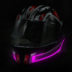 Bande lumineuse clignotante El Tape pour casque Bande LED clignotante Design personnalisé Bande lumineuse pour casque de <span class=keywords><strong>moto</strong></span> avec plusieurs couleurs - Product Image 5