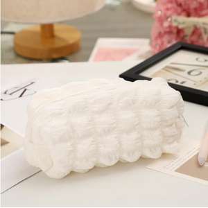 Estuche de tela con rejilla para lápices, diseño creativo, esponja de burbujas arrugada, bolsa de cosméticos - Product Image 4